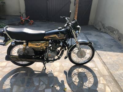 Honda 125 2024 model self start gold edition for sell good condition