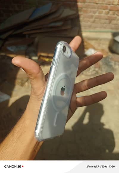 Apple iPhone SE