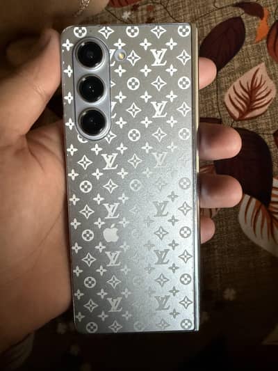 Samsung Mobile Z Fold 5