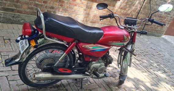 Bike CD70 Modal 16 Color Red