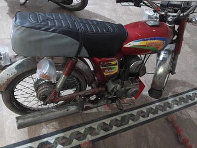 YAMAHA YB 100 ROYALE FOR SALE!!