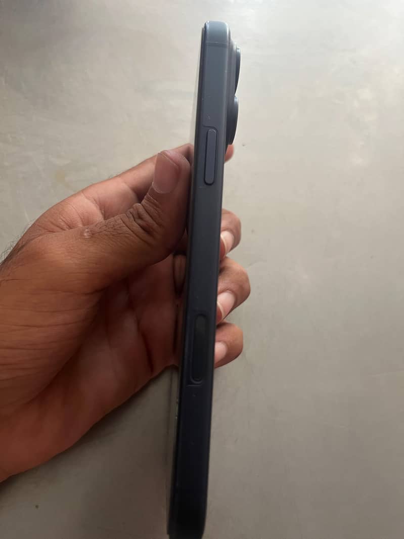 Apple iPhone 17 Pro Max 3