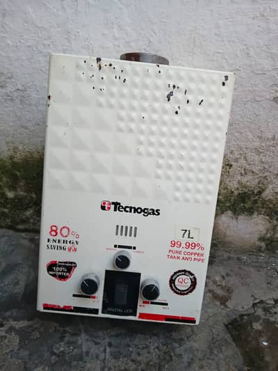 Gas instant gyzer for sale