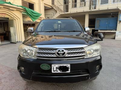 TOYOTA FORTUNER 2.7 VVTi 2011