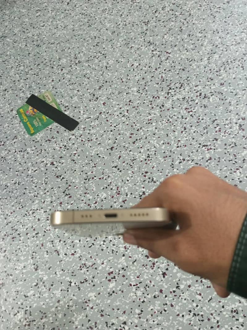 Apple iPhone 12 Pro 4