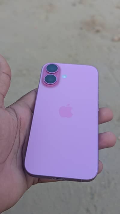Apple iPhone 16