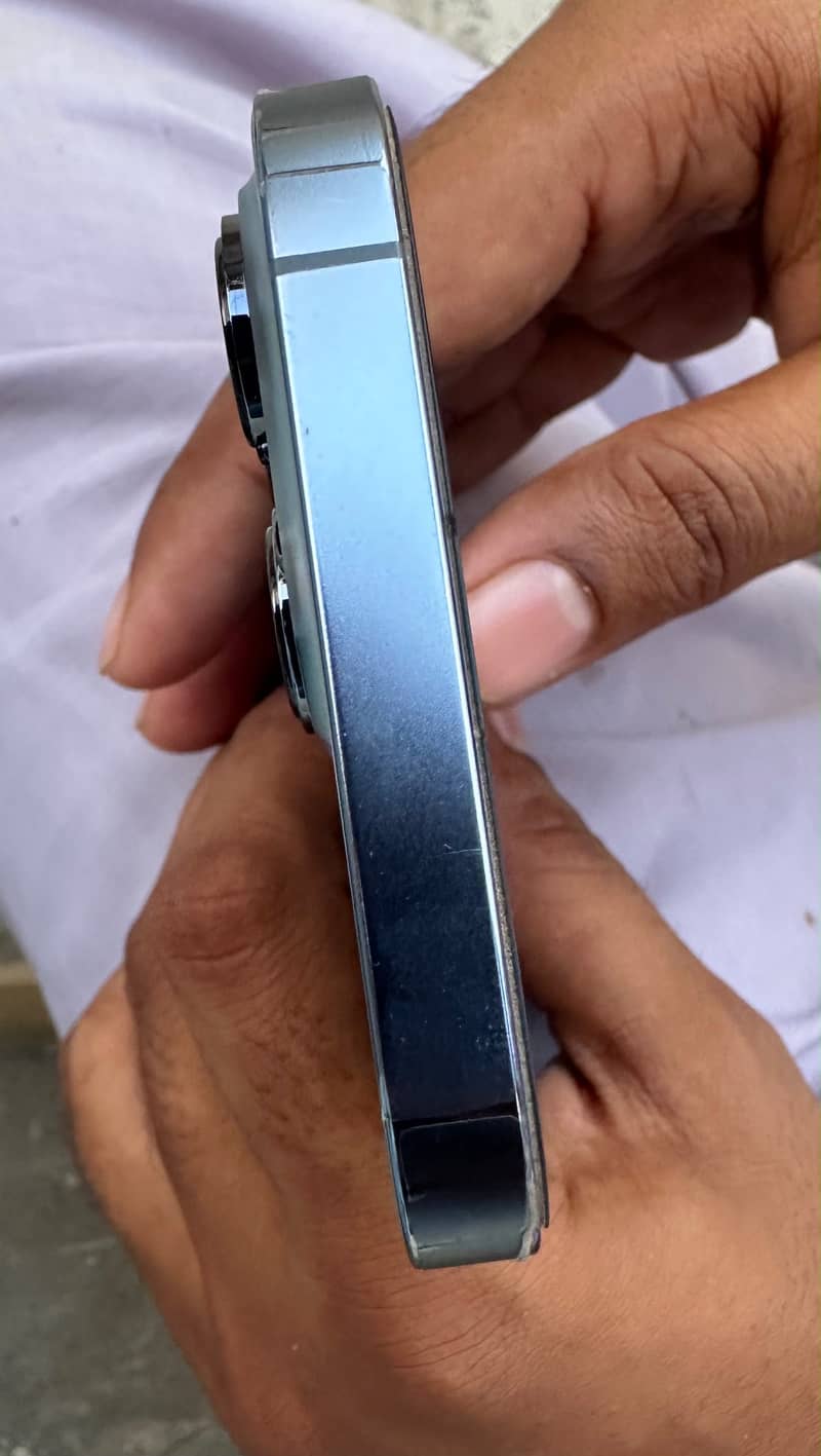 Apple iPhone 13 Pro 5