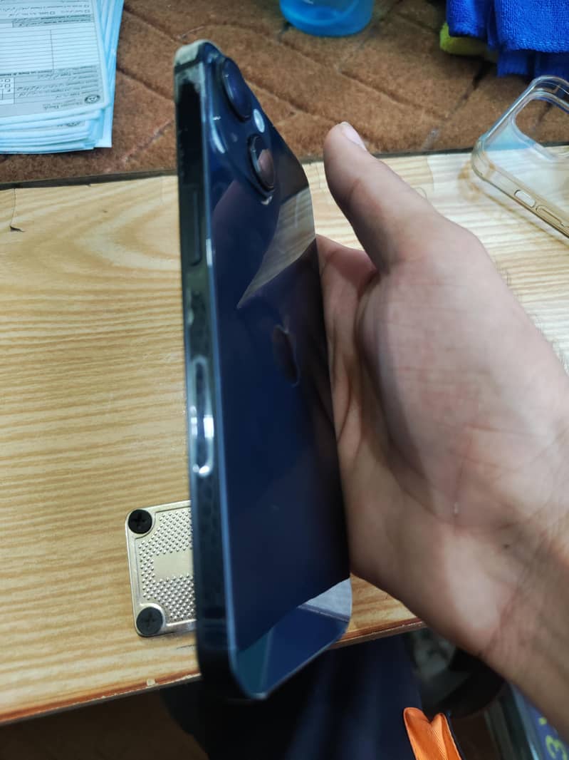 Apple iPhone 14 0