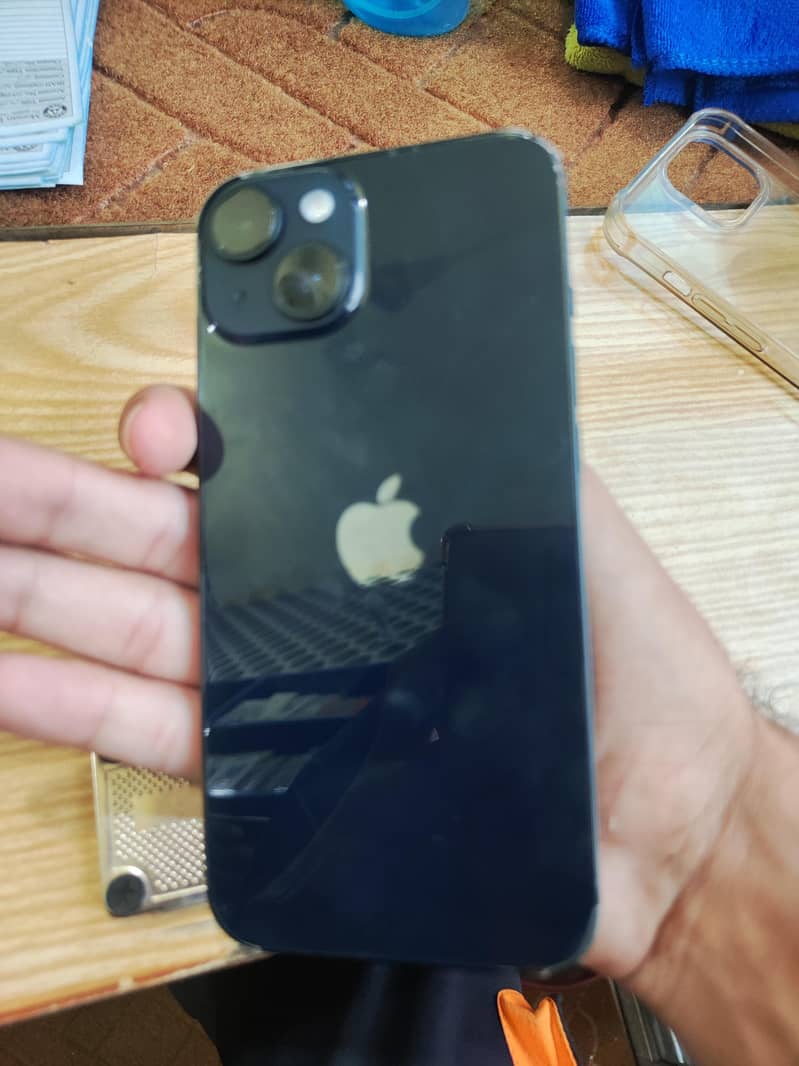 Apple iPhone 14 2