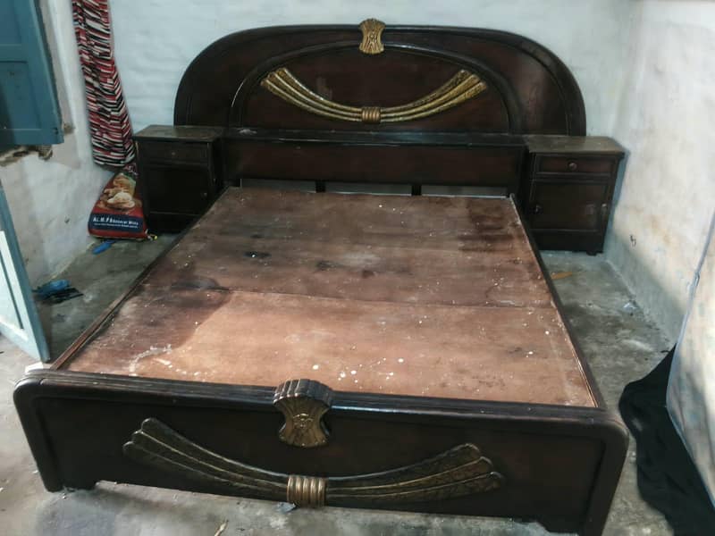 Double Size bed 0