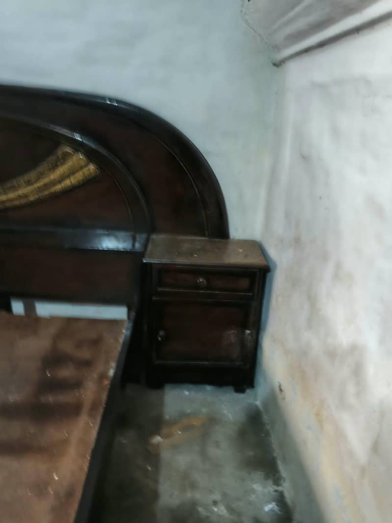 Double Size bed 3