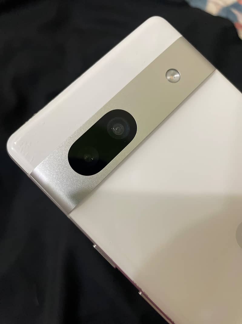 Google Pixel 7a 10