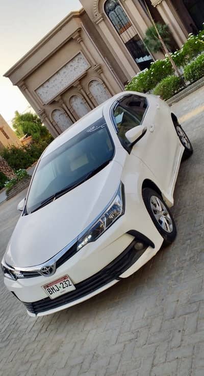Toyota Corolla GLI 2018 Special Edition SuperWhite full Original