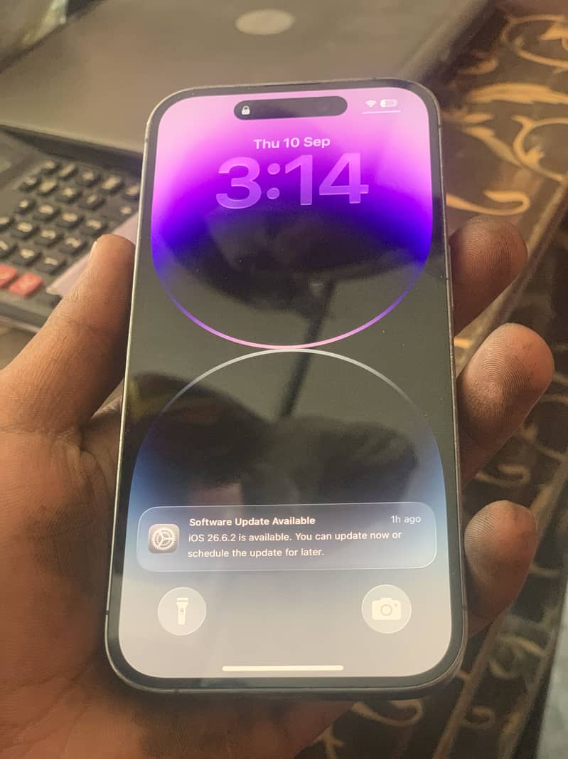 Apple iPhone 14 Pro 0