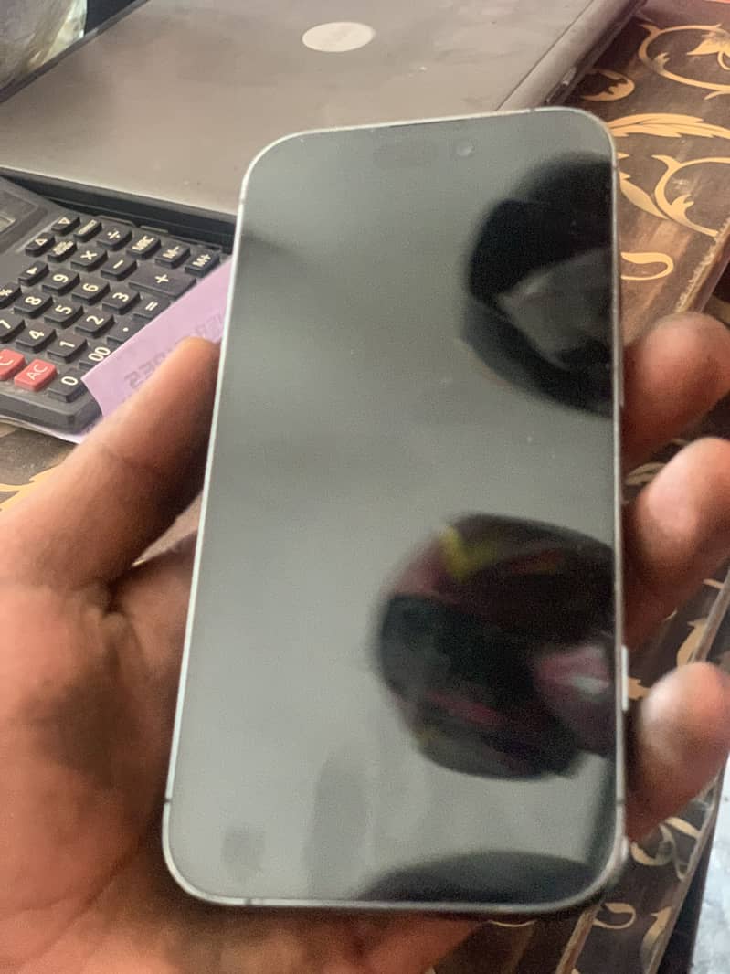 Apple iPhone 14 Pro 2