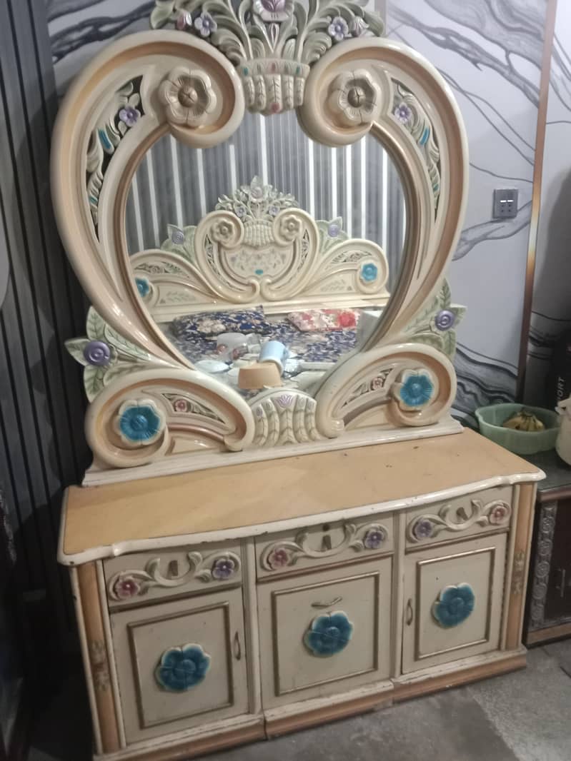 dressing Table 2
