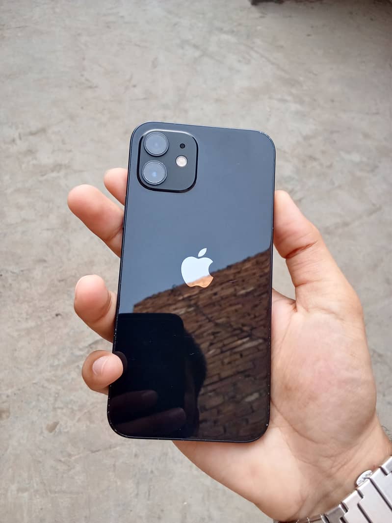 iPhone 12 jv 0