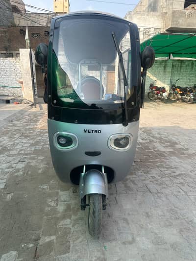 Metro Premium Plus ( 3 Wheeler Electric )