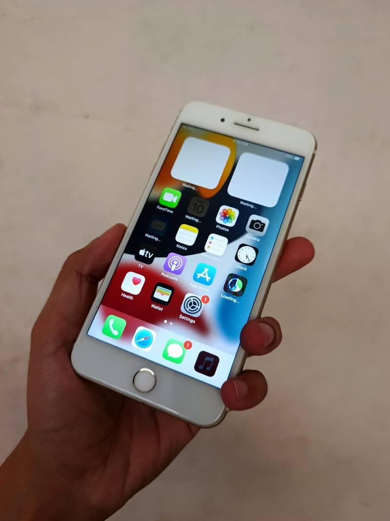 Apple iPhone 7 Plus 2