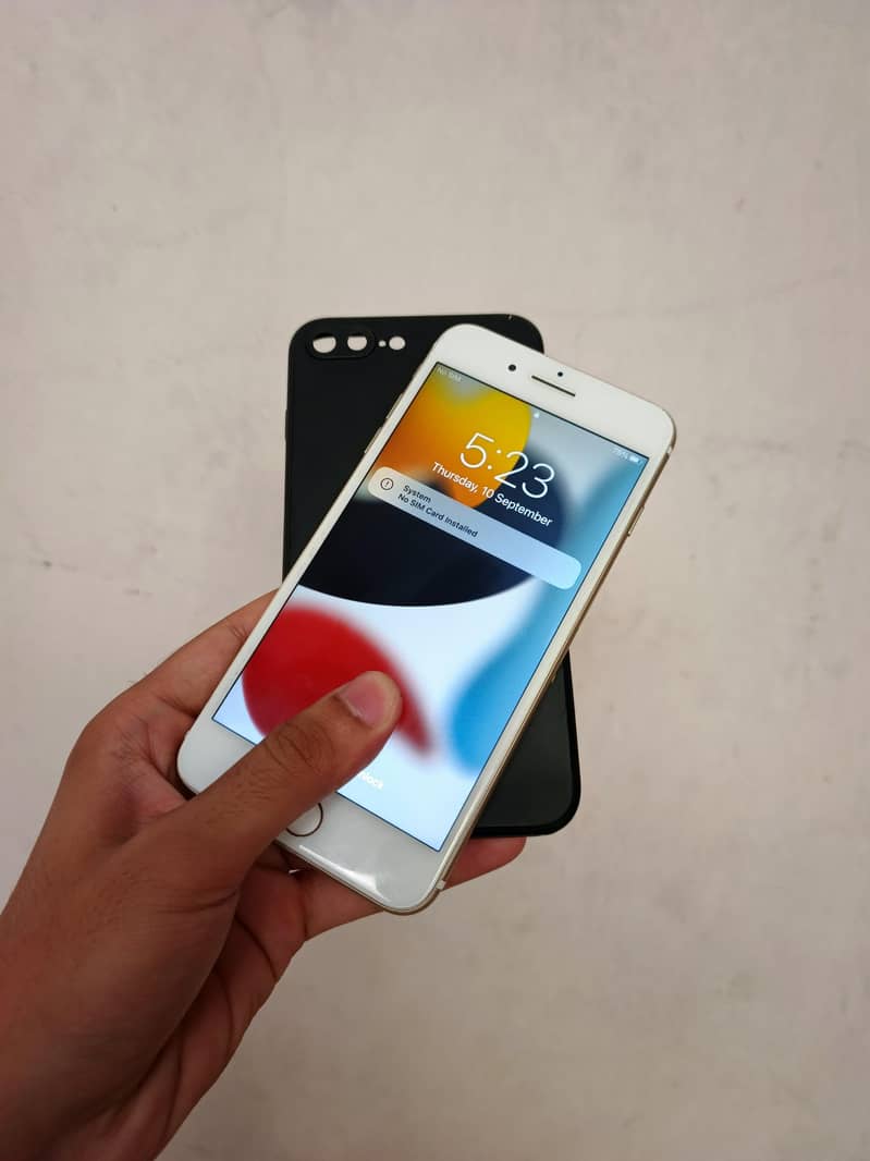 Apple iPhone 7 Plus 3