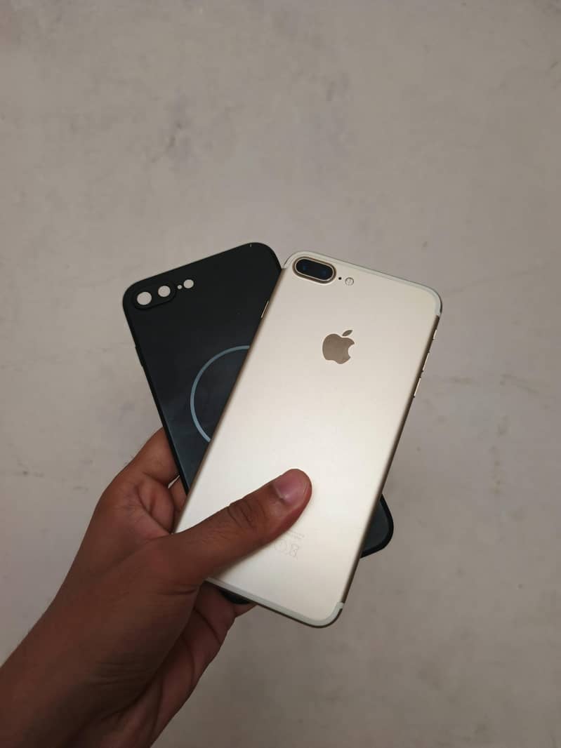 Apple iPhone 7 Plus 4
