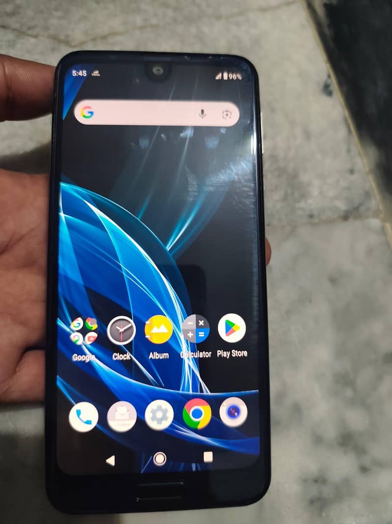 Sharp Aquos R2 2