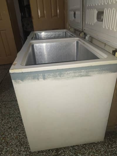 Deep Freezer for sale