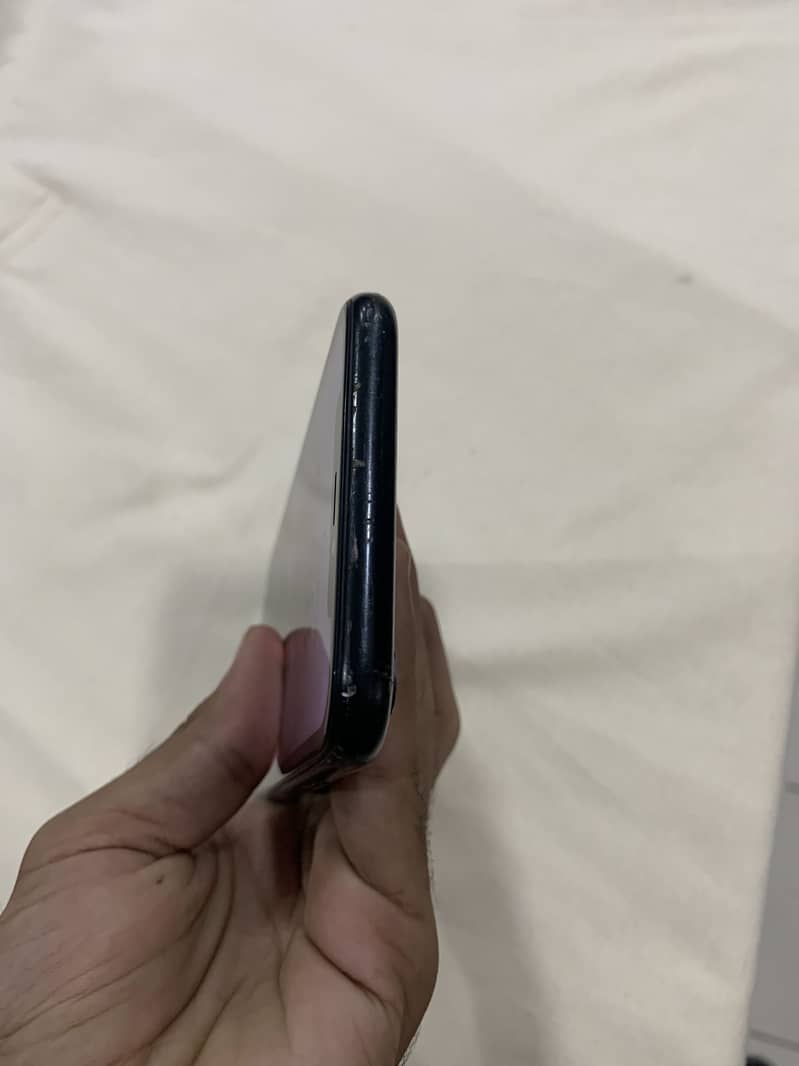Iphone XR 4