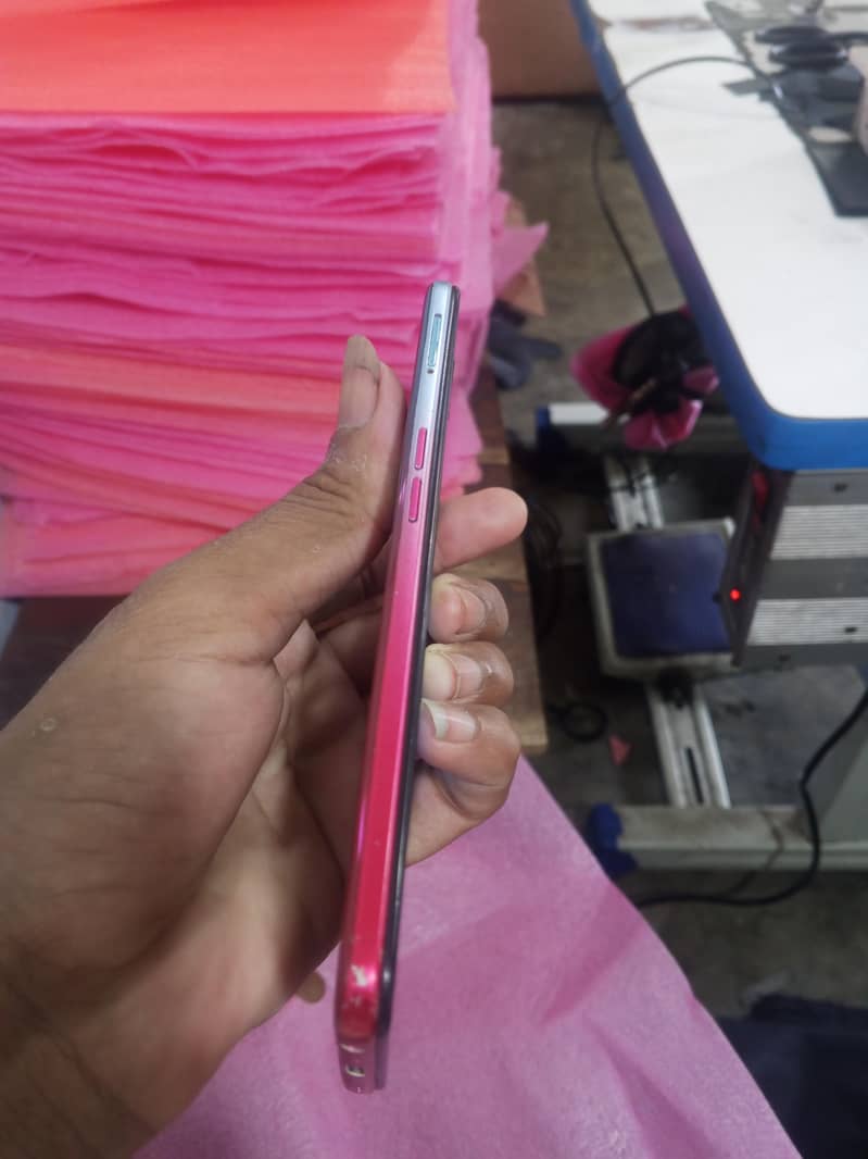 OPPO A73 3