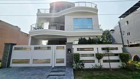 Genuine Ad - Owner Built Brand New House - Prime Location - Wide Road - Excellent Construction - For Sale In Tariq Garden