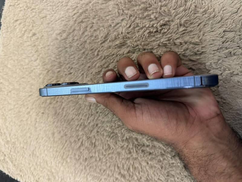 Apple iPhone 13 Pro Max 3