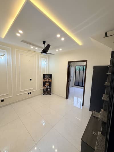3 Marla House Available for Sale Ali Block Al kabir town Phase 2
