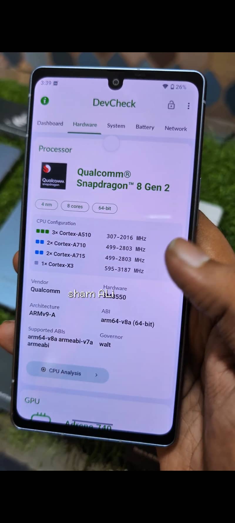 Sharp Aquos R8s Non pta 90fps 1
