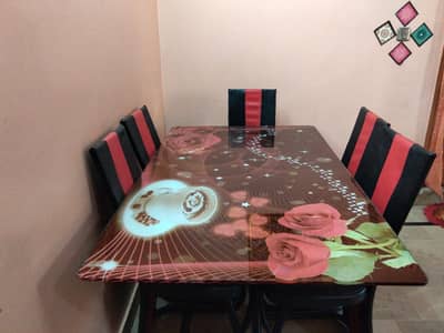 6 seater dining table with heavy glass top