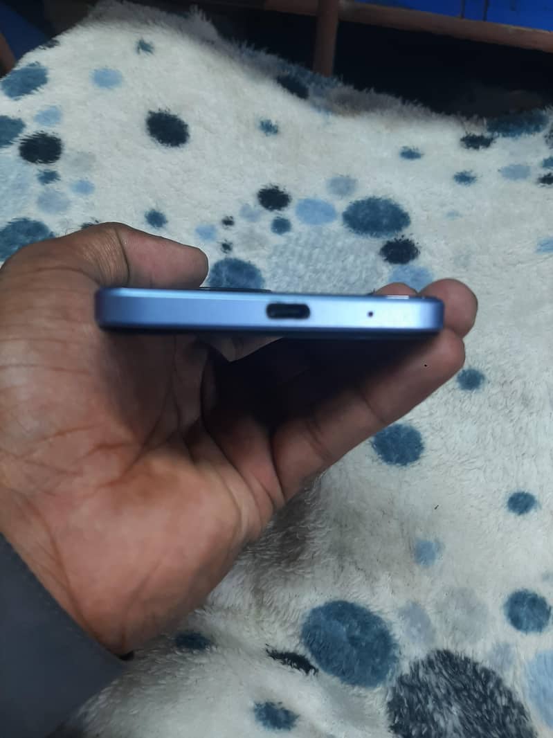 Redmi A3 only phone 3