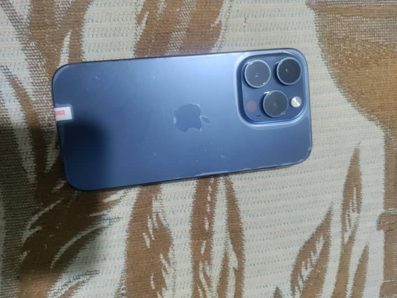 Apple iPhone 15 Pro 0