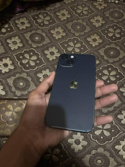 Apple iPhone 13