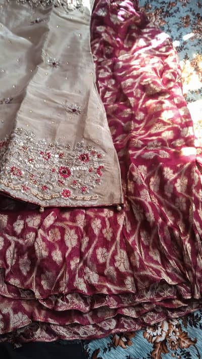 asslamo aliekum mere pass Fancy dress hain market say half rate par