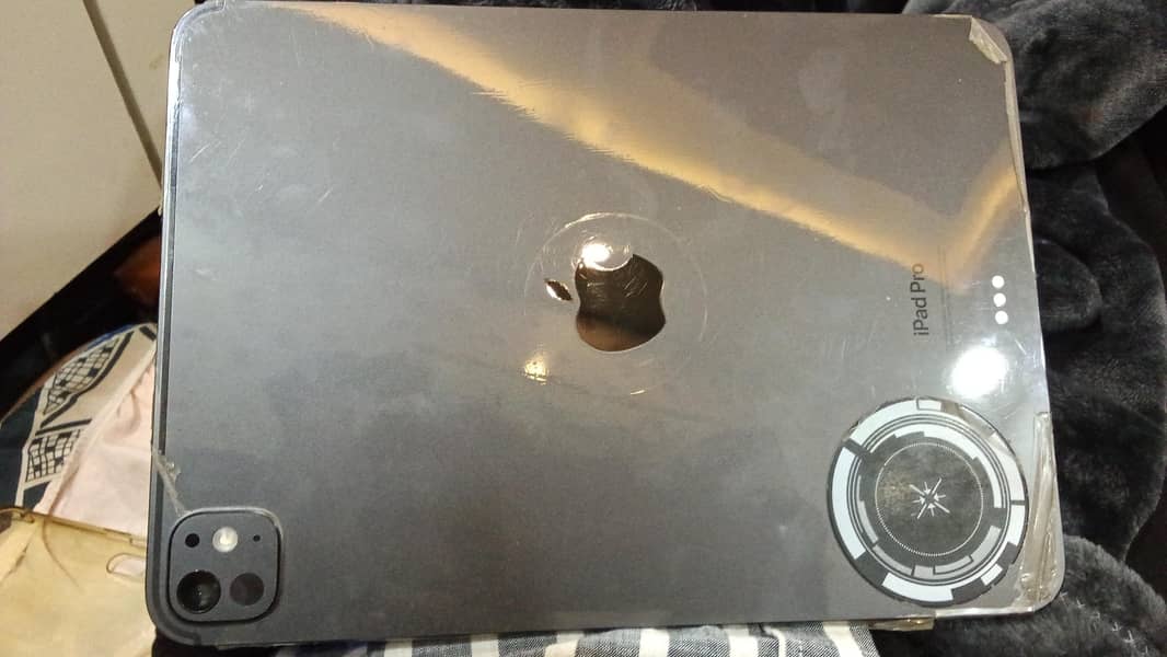 ipad pro 11 inch (M4) 1
