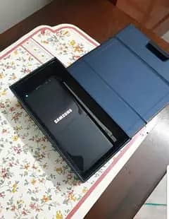 Samsung Mobile S8 Plus 3