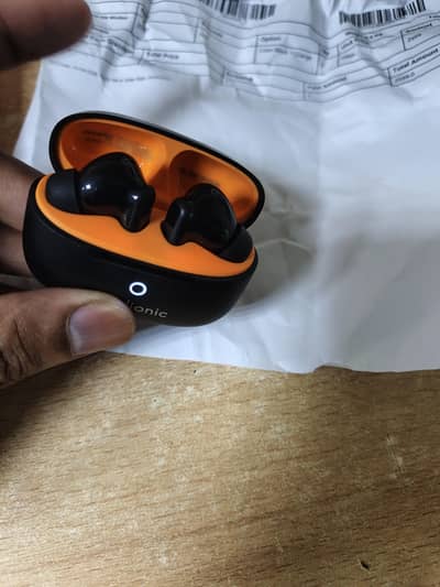 Audionic Airbud 690 only box open