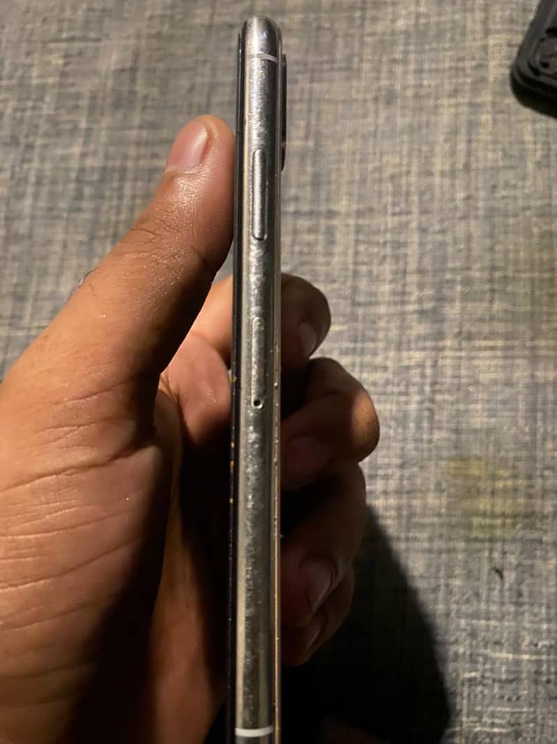 Apple iPhone X 2