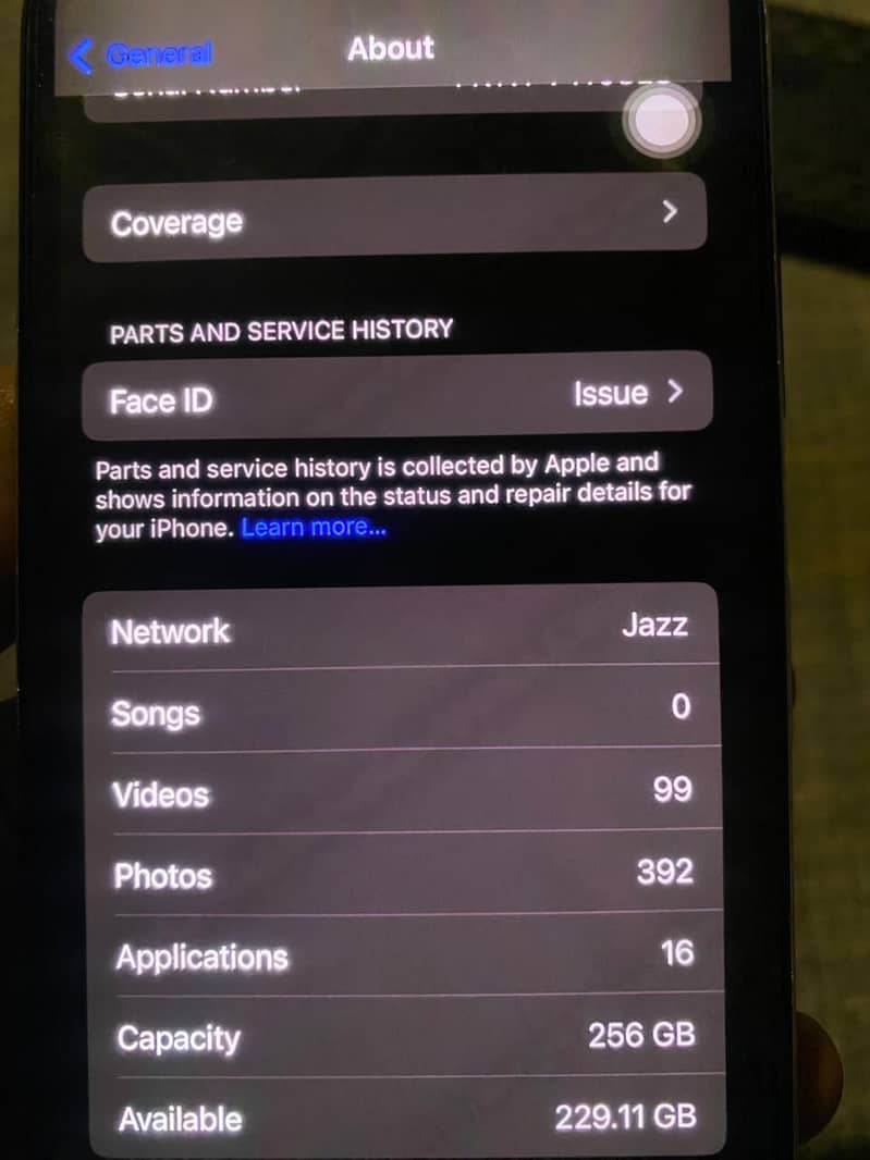 Apple iPhone X 4