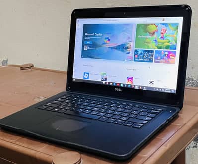 Dell Latitude 3380 Core i5-7th Generation Touch Screen 8 Gb Ram.