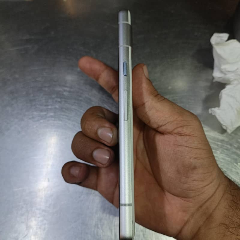 google pixl 7a 6