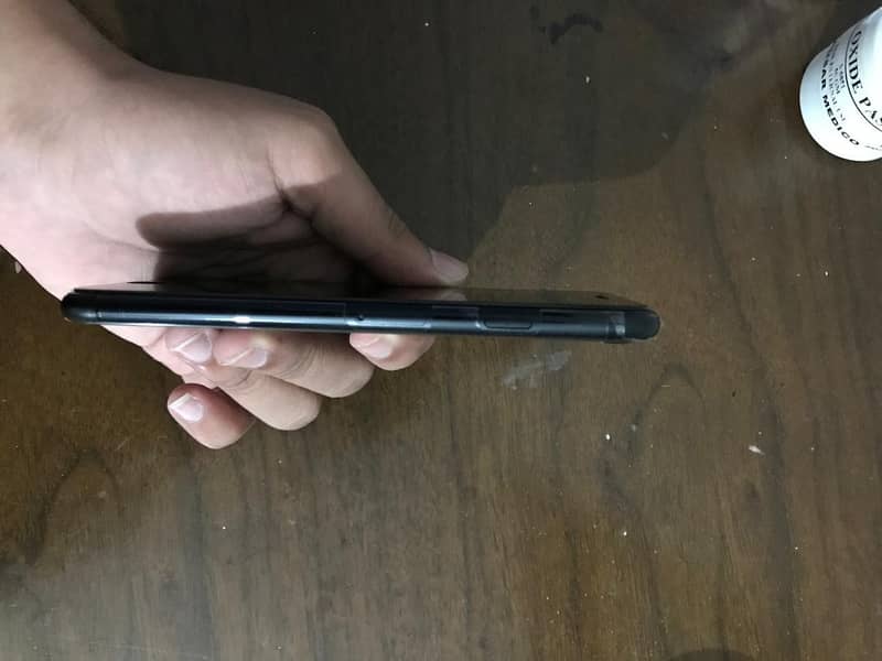 Apple iPhone SE 4