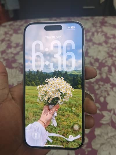 Apple iPhone 15
