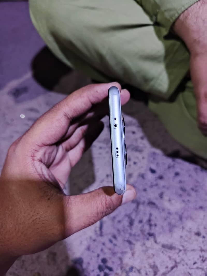 Xiaomi Redmi Note 15 4