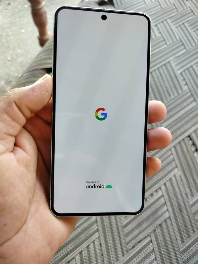 Google Pixel 8 Pro 0