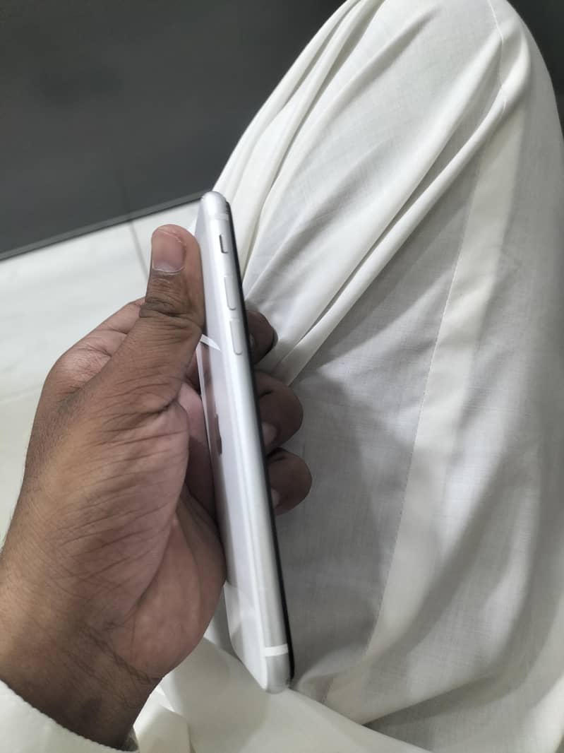 Apple iPhone SE 5